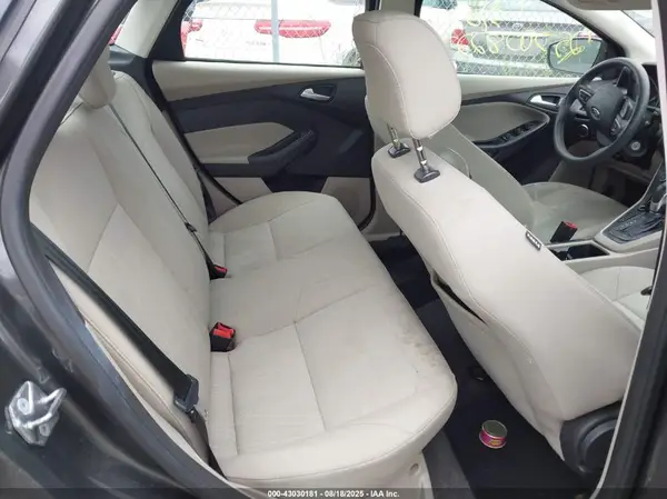 1FADP3F29JL279784 2018 FORD FOCUS - Image 8