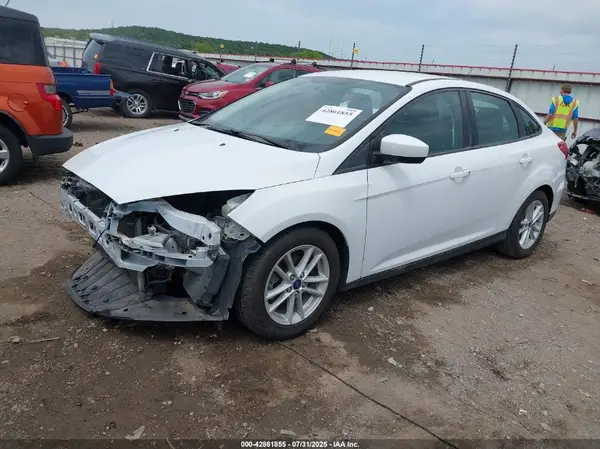 1FADP3F29JL279879 2018 FORD FOCUS - Image 2