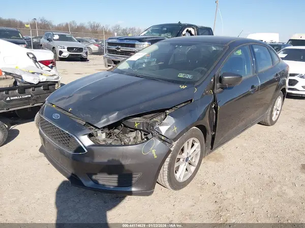 1FADP3F29JL285228 2018 FORD FOCUS - Image 2