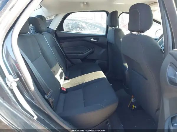 1FADP3F29JL307244 2018 FORD FOCUS - Image 8