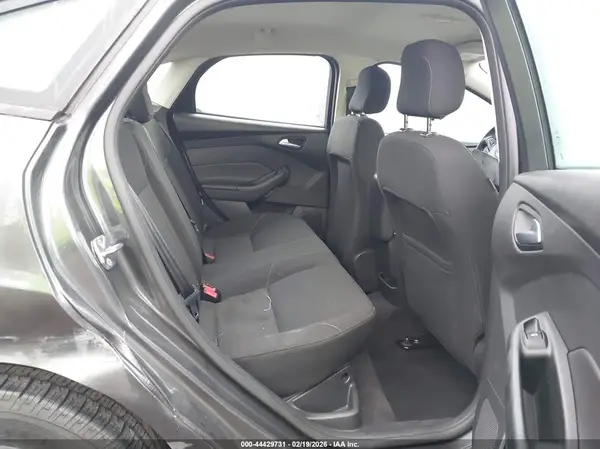 1FADP3F29JL326277 2018 FORD FOCUS - Image 8
