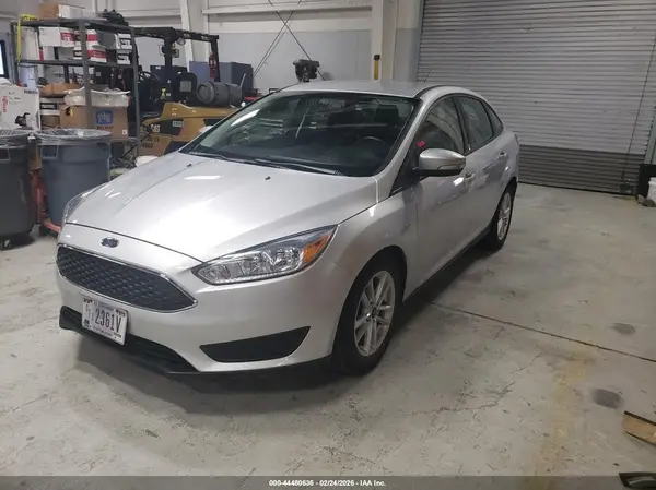 1FADP3F29JL327185 2018 FORD FOCUS - Image 2