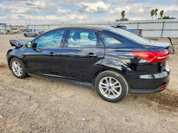 1FADP3F29JL327977 2018 FORD FOCUS - Image 2