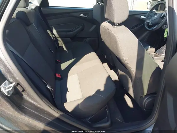 1FADP3F29JL329003 2018 FORD FOCUS - Image 8