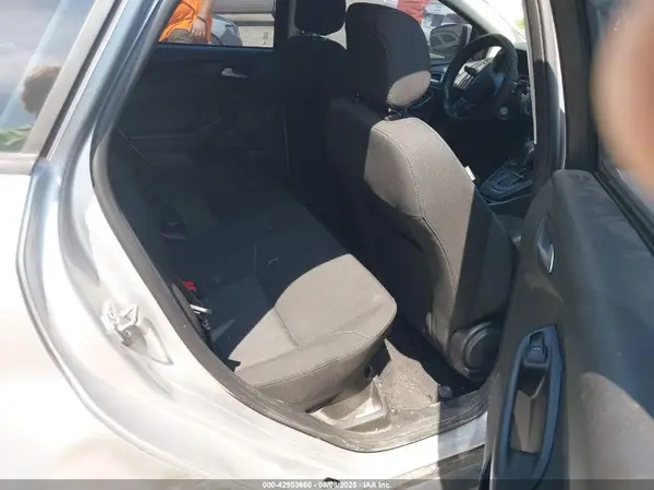 1FADP3F29JL329051 2018 FORD FOCUS - Image 8