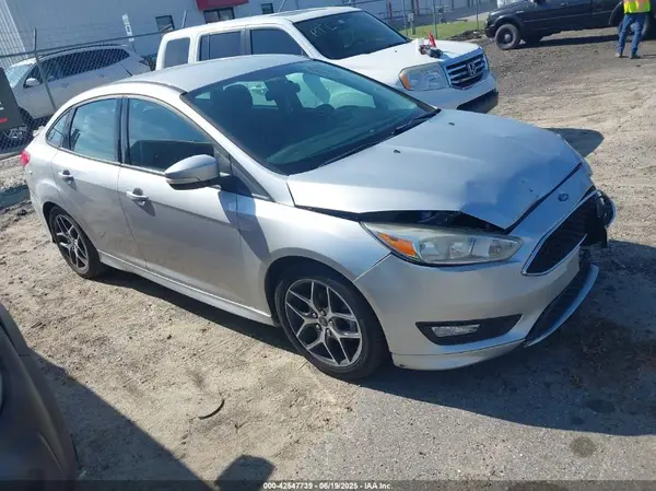 1FADP3F2XGL201085 2016 FORD FOCUS - Image 1