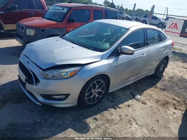 1FADP3F2XGL201085 2016 FORD FOCUS - Image 2