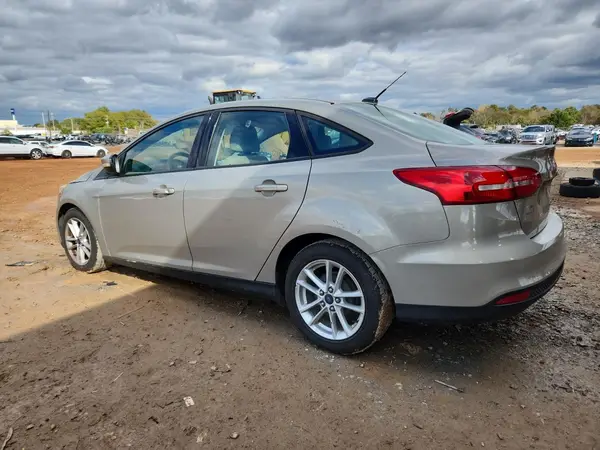1FADP3F2XGL210885 2016 FORD FOCUS - Image 2