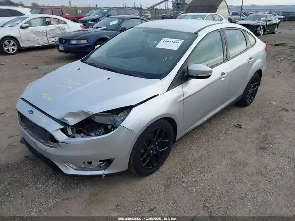 1FADP3F2XGL211910 2016 FORD FOCUS - Image 2