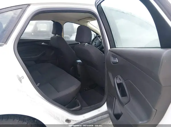 1FADP3F2XGL255275 2016 FORD FOCUS - Image 8