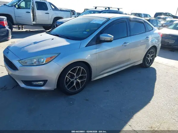 1FADP3F2XGL262548 2016 FORD FOCUS - Image 2