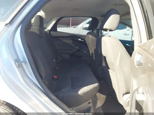 1FADP3F2XGL262548 2016 FORD FOCUS - Image 8