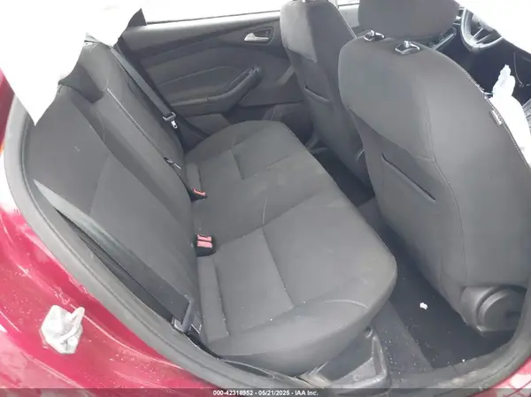 1FADP3F2XGL279219 2016 FORD FOCUS - Image 8