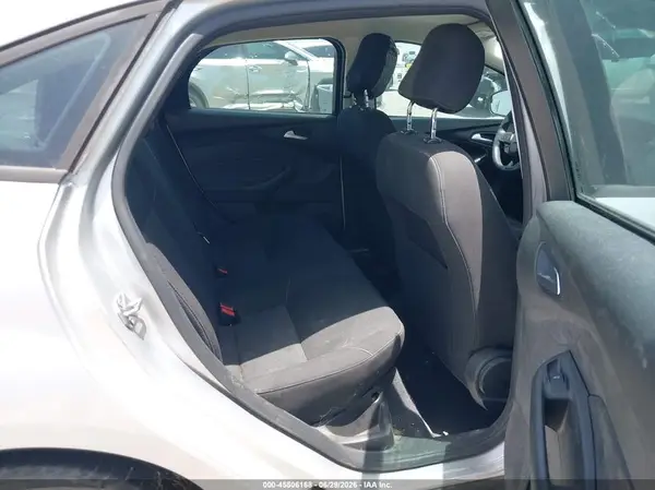 1FADP3F2XGL281438 2016 FORD FOCUS - Image 8