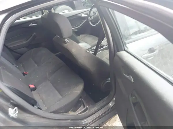 1FADP3F2XGL309724 2016 FORD FOCUS - Image 8