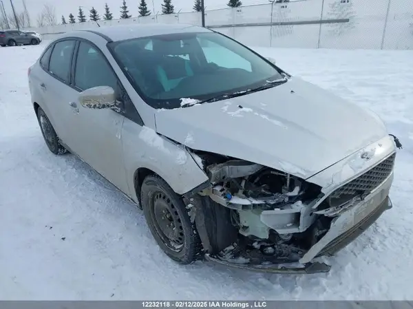 1FADP3F2XGL327026 2016 FORD FOCUS - Image 1