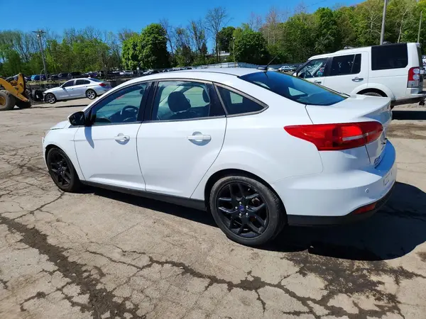 1FADP3F2XGL330184 2016 FORD FOCUS - Image 2