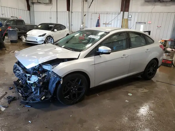 1FADP3F2XGL339712 2016 FORD FOCUS - Image 1