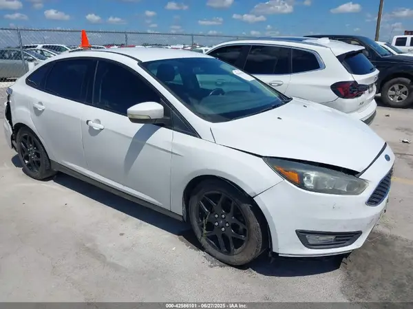 1FADP3F2XGL339757 2016 FORD FOCUS - Image 1