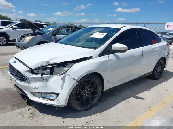 1FADP3F2XGL339757 2016 FORD FOCUS - Image 2