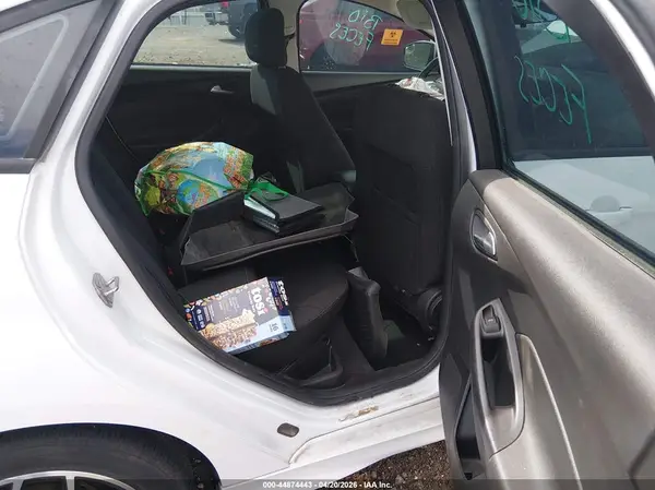 1FADP3F2XGL344165 2016 FORD FOCUS - Image 8