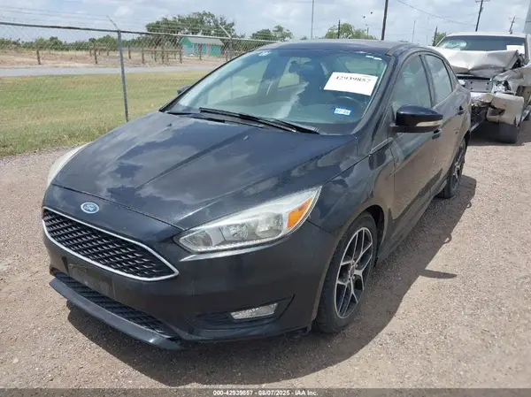 1FADP3F2XGL360902 2016 FORD FOCUS - Image 2