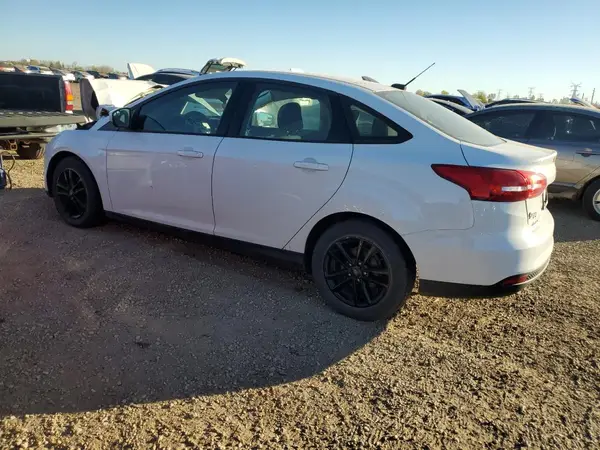 1FADP3F2XGL365873 2016 FORD FOCUS - Image 2