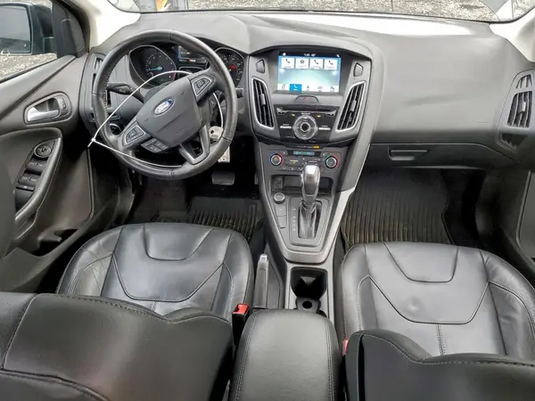 1FADP3F2XGL374606 2016 FORD FOCUS - Image 8