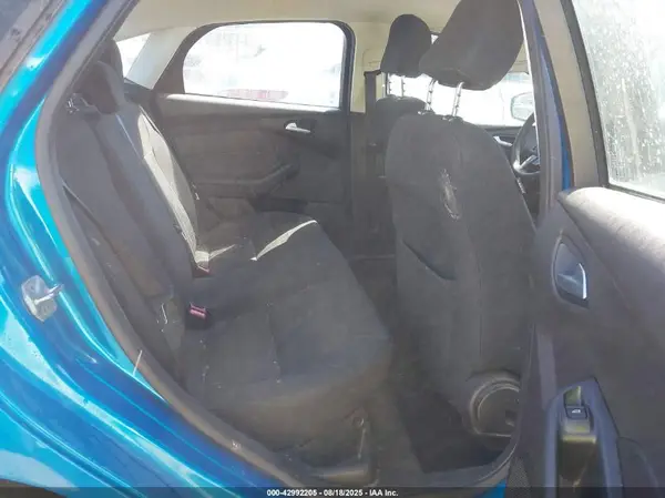 1FADP3F2XGL394757 2016 FORD FOCUS - Image 8