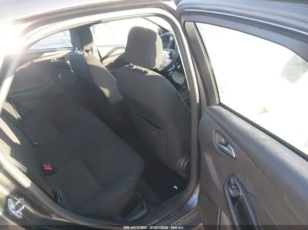 1FADP3F2XGL403988 2016 FORD FOCUS - Image 8