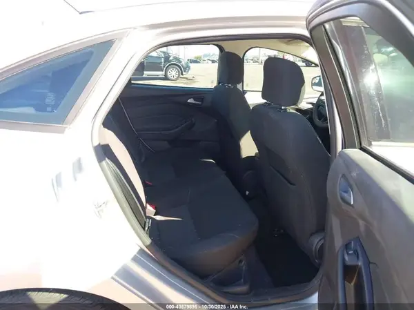 1FADP3F2XHL206448 2017 FORD FOCUS - Image 8