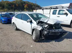 1FADP3F2XHL209706 2017 FORD FOCUS