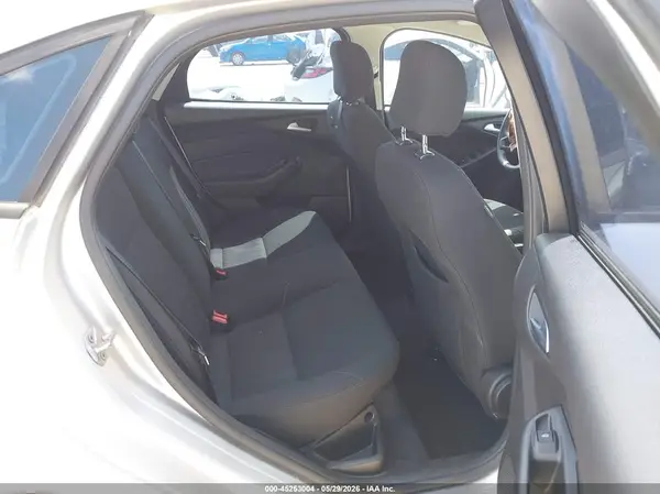 1FADP3F2XHL214131 2017 FORD FOCUS - Image 8