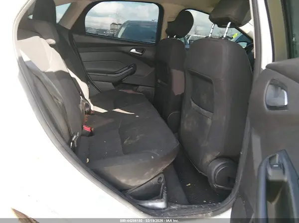1FADP3F2XHL218888 2017 FORD FOCUS - Image 8