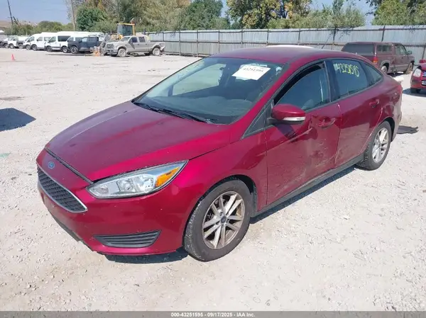 1FADP3F2XHL243225 2017 FORD FOCUS - Image 2