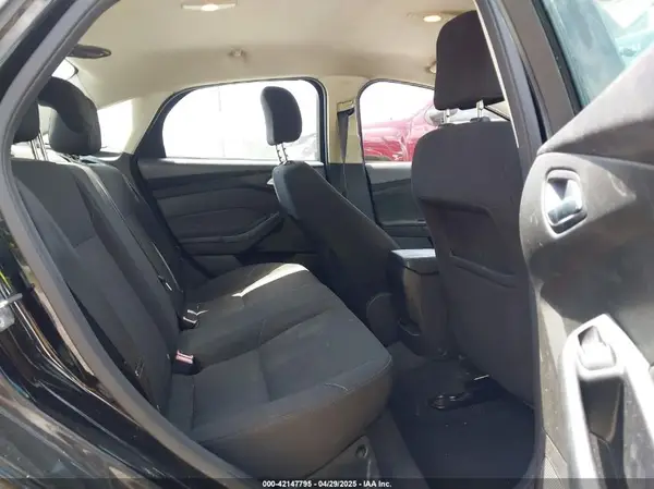 1FADP3F2XHL243371 2017 FORD FOCUS - Image 8