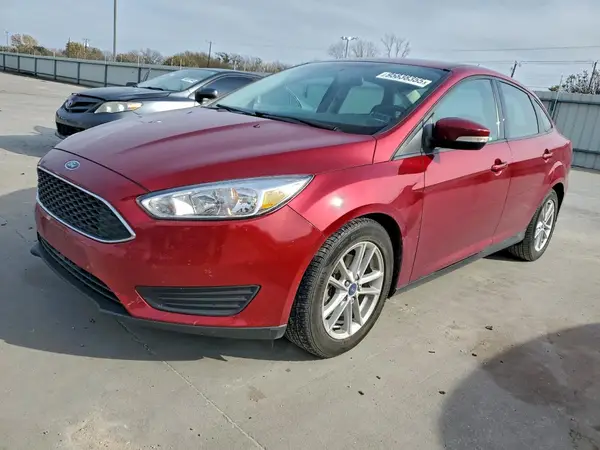 1FADP3F2XHL244262 2017 FORD FOCUS - Image 1