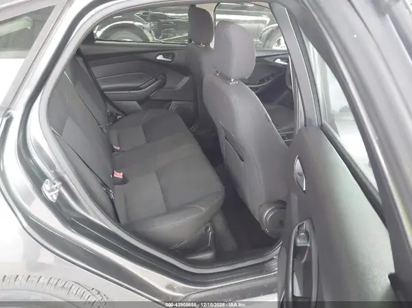1FADP3F2XHL252099 2017 FORD FOCUS - Image 8
