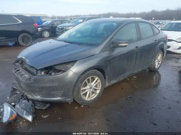 1FADP3F2XHL253236 2017 FORD FOCUS - Image 2