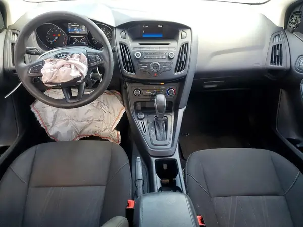 1FADP3F2XHL266276 2017 FORD FOCUS - Image 8