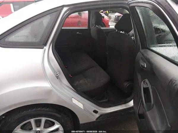 1FADP3F2XHL272496 2017 FORD FOCUS - Image 8