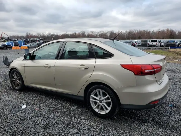 1FADP3F2XHL275396 2017 FORD FOCUS - Image 2