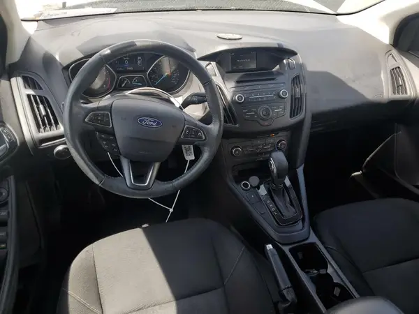 1FADP3F2XHL277097 2017 FORD FOCUS - Image 8