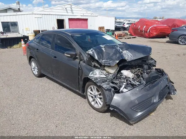 1FADP3F2XHL277178 2017 FORD FOCUS - Image 1