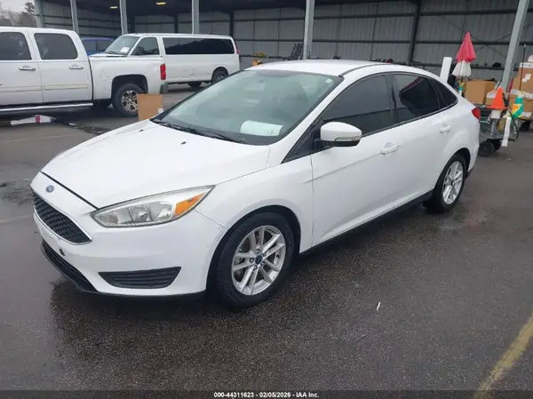 1FADP3F2XHL286964 2017 FORD FOCUS - Image 2