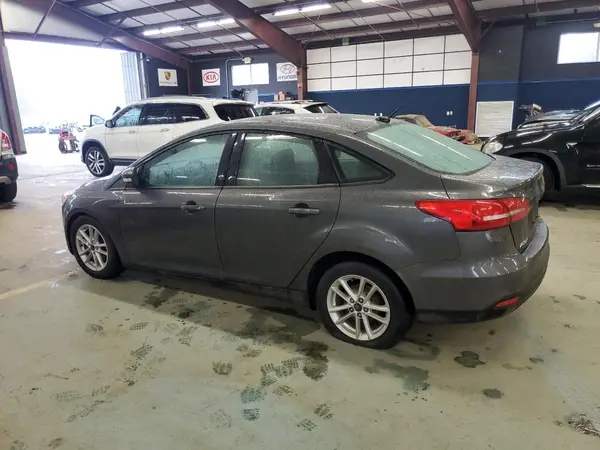 1FADP3F2XHL291775 2017 FORD FOCUS - Image 2