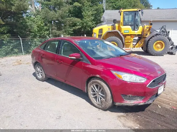 1FADP3F2XHL294837 2017 FORD FOCUS - Image 1