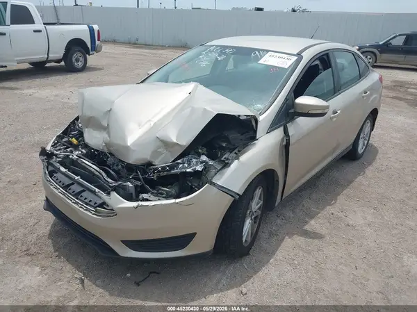 1FADP3F2XHL299116 2017 FORD FOCUS - Image 2