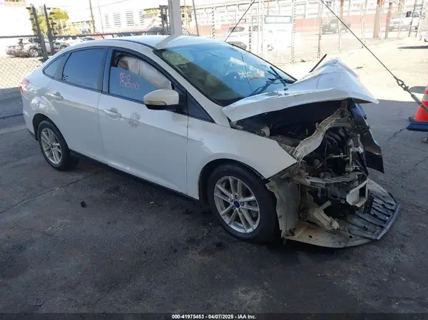 1FADP3F2XHL300331 2017 FORD FOCUS - Image 1