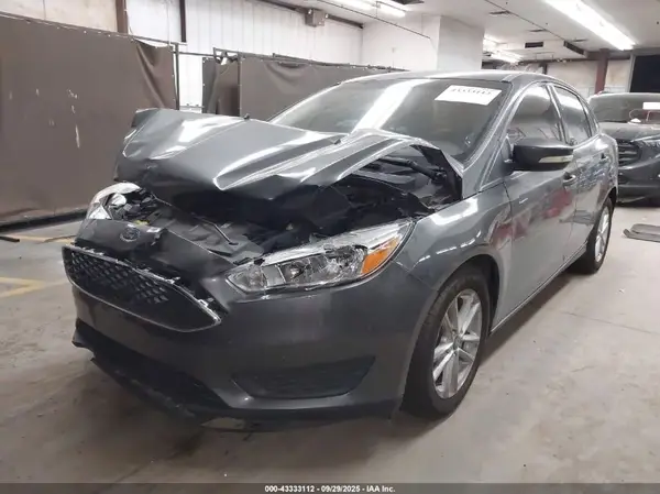 1FADP3F2XHL300345 2017 FORD FOCUS - Image 2